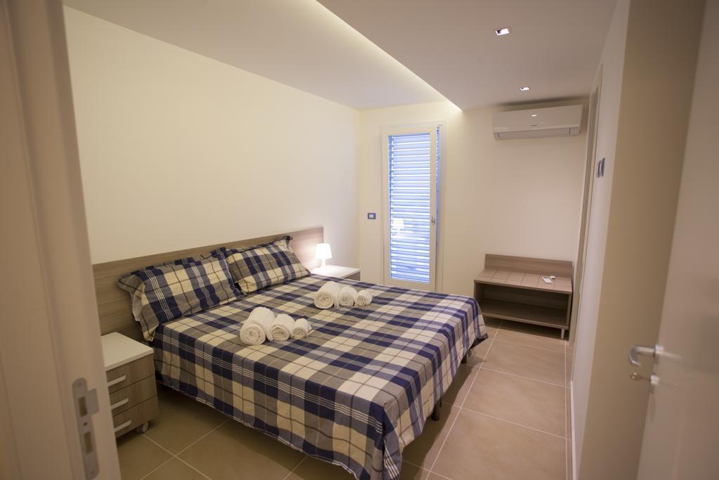 Delposto Marina Di Ragusa Prl Стая снимка