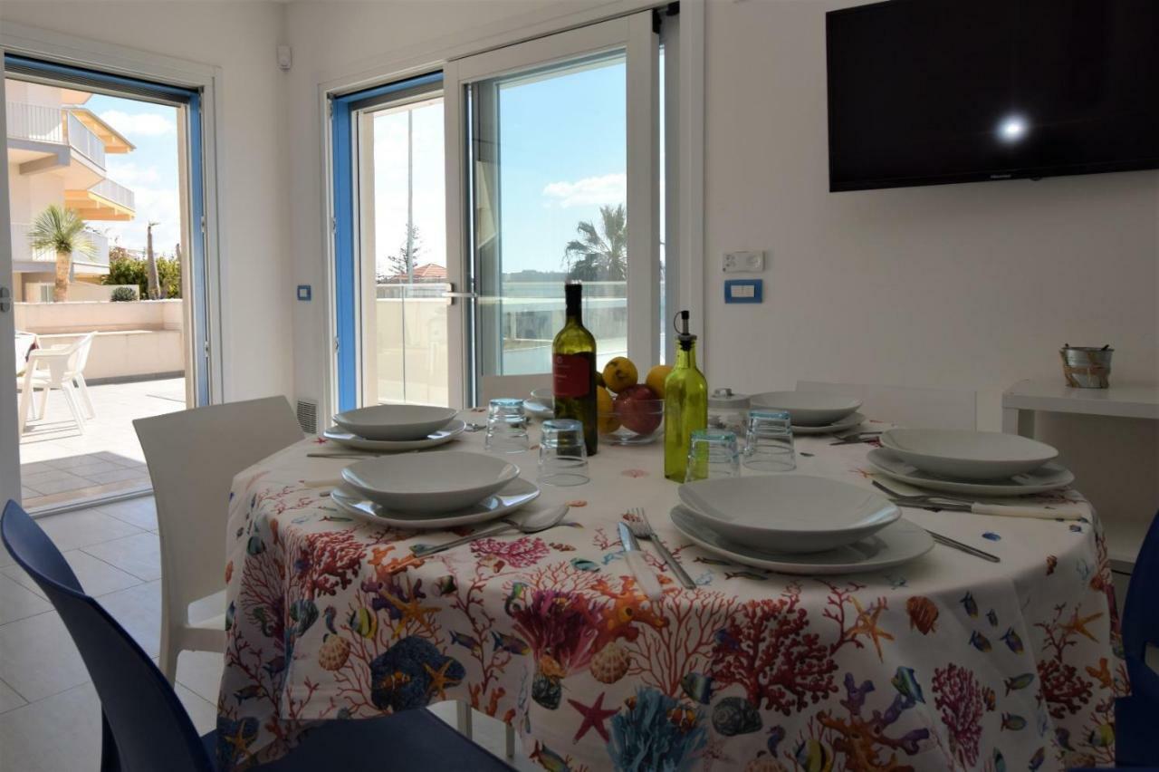 Delposto Marina Di Ragusa Prl Екстериор снимка